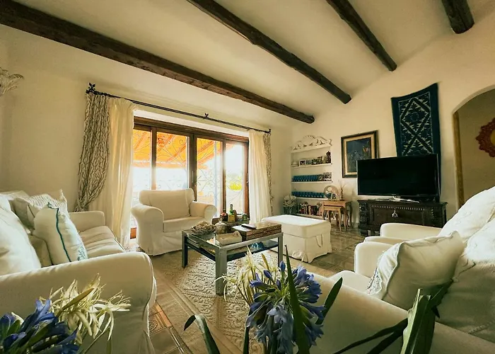 Sardinian Luxury Hospitality - Fuli And 招待所 阿兰奇湾城